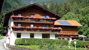 Burgi Eder - Privatzimmer