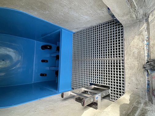 Quellsammler mit Vorbehälter Begehbarem Gitter