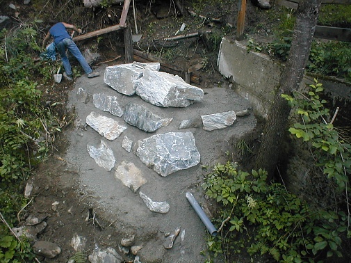 Steinmauer 1