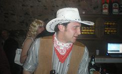 ...Cowboy im Festtagsgewand